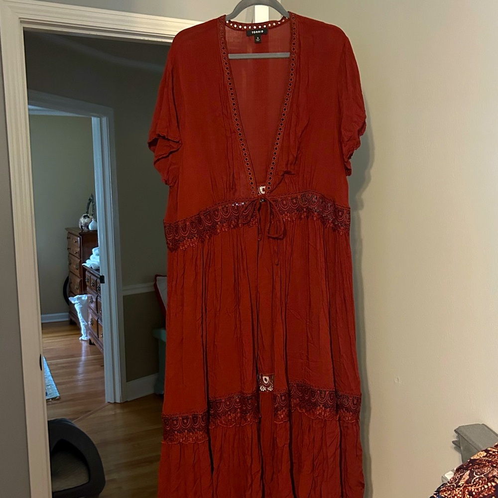 ✔️Torrid Rust Red Lace-Trim Maxi Caftan, 3x